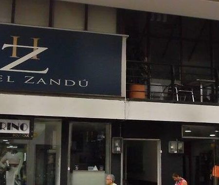 Hotel Zandu Pereira Exterior photo