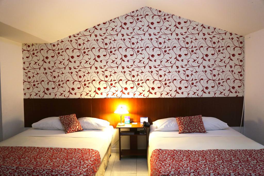 Hotel Zandu Pereira Exterior photo