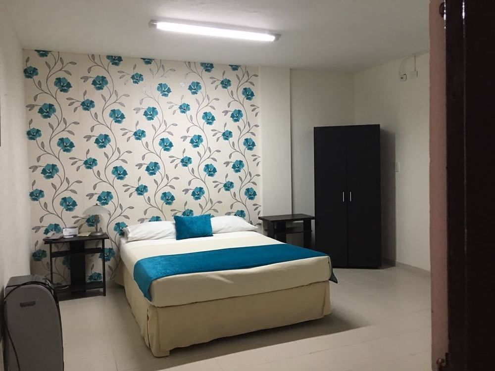 Hotel Zandu Pereira Exterior photo