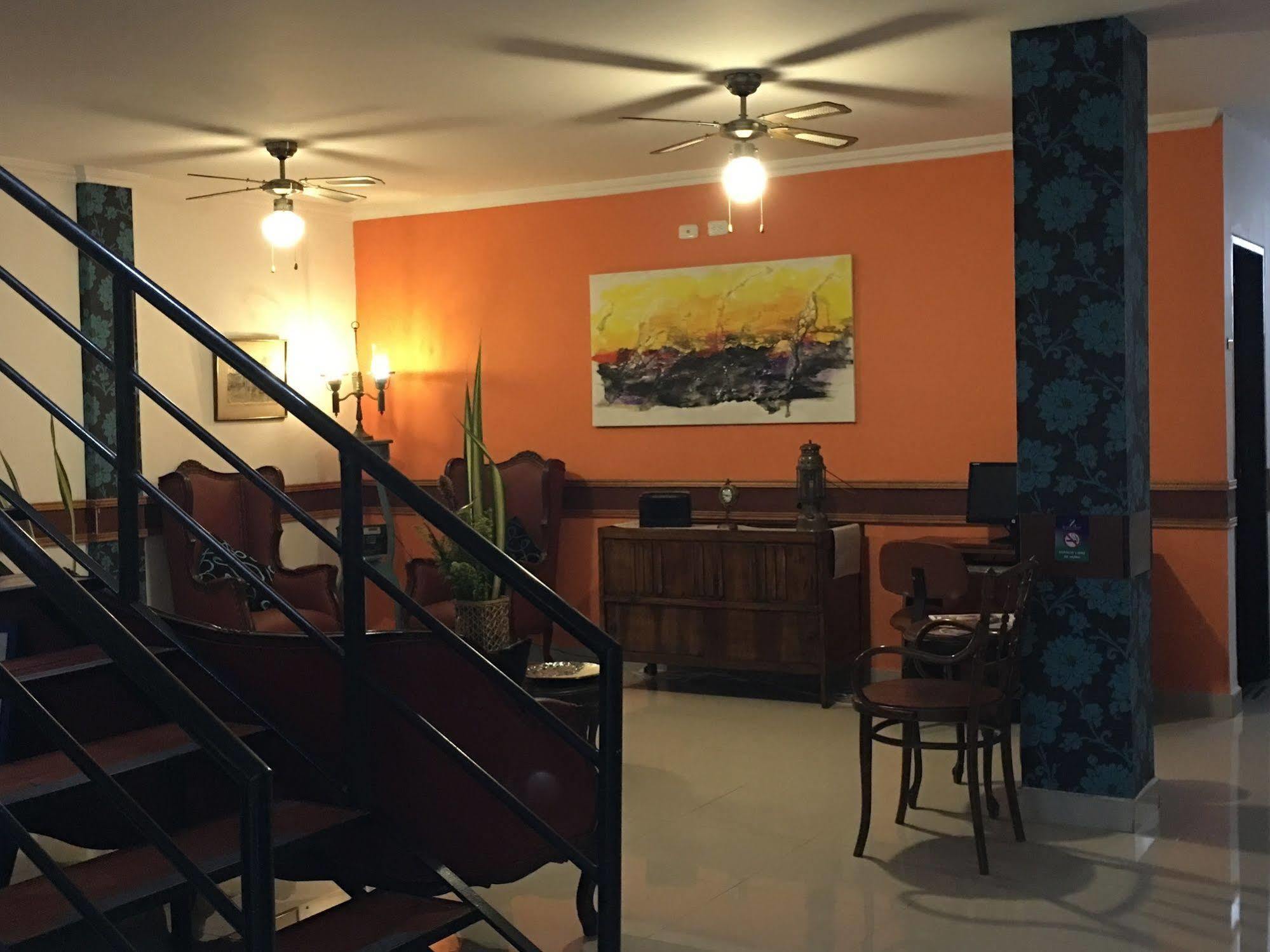 Hotel Zandu Pereira Exterior photo
