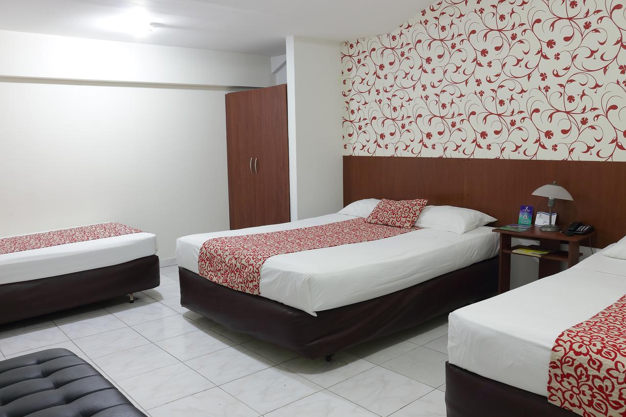 Hotel Zandu Pereira Exterior photo